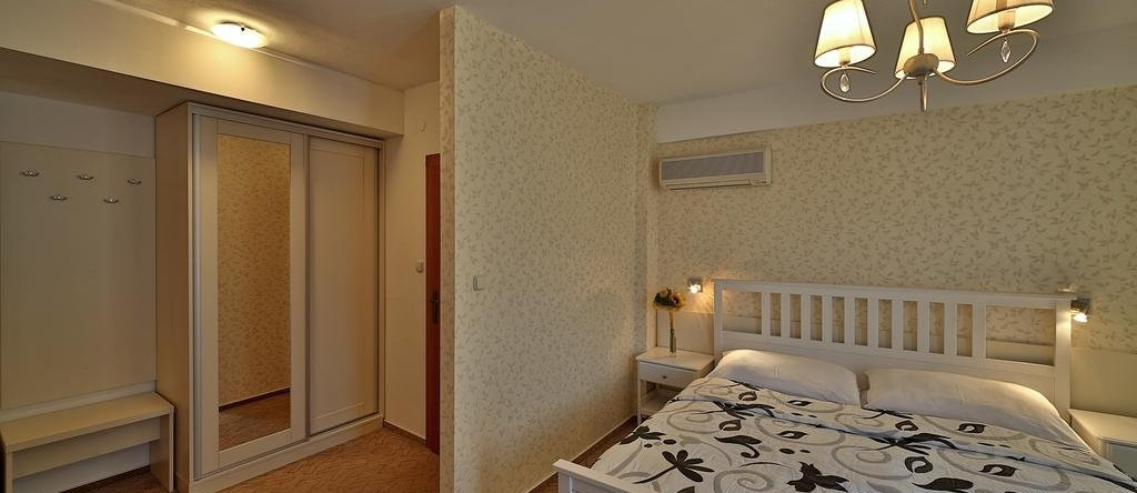 Hotel Šariš, Бардеёв — фото 1