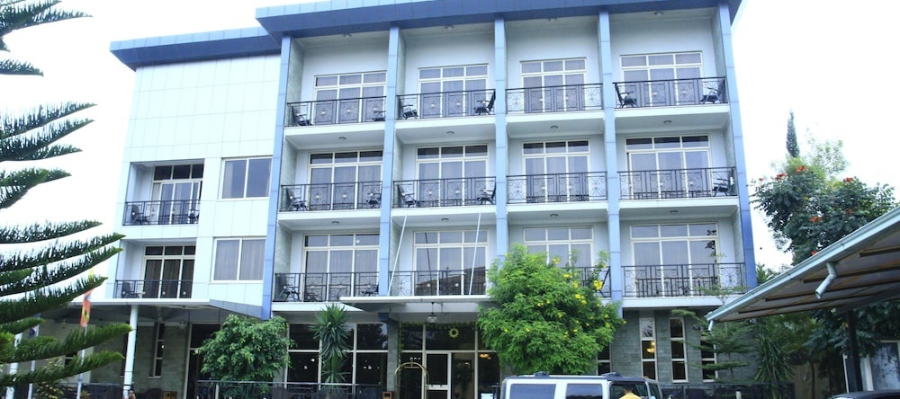 Dire international hotel, Adama — photo 1