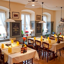 Gasthaus zum Löwen - Restaurant Akropolis, 豪萨赫 — 照片 3