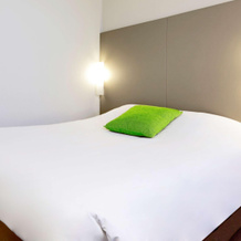 Campanile Paris Est - Porte de Bagnolet Hotel, 巴尼奥勒 — 照片 3