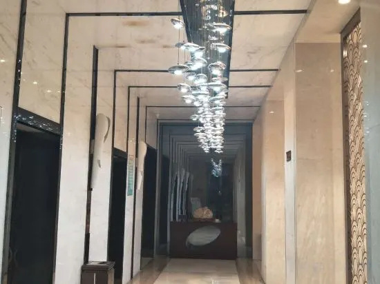 Songzi International Hotel, Цзинчжоу — фото 1