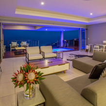Evolved Luxury Accommodation, 乌姆赫拉利 — 照片 3