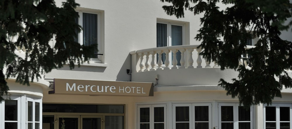 Best Western Villa Henri Iv Saint Cloud, Сен-Клу — фото 1