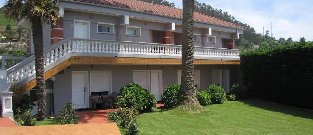 Silken Gran Hotel del Sella, 里瓦德塞利亚 — 照片 1