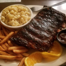 Laurelwood Inn and Steakhouse, 高尔顿 — 照片 5