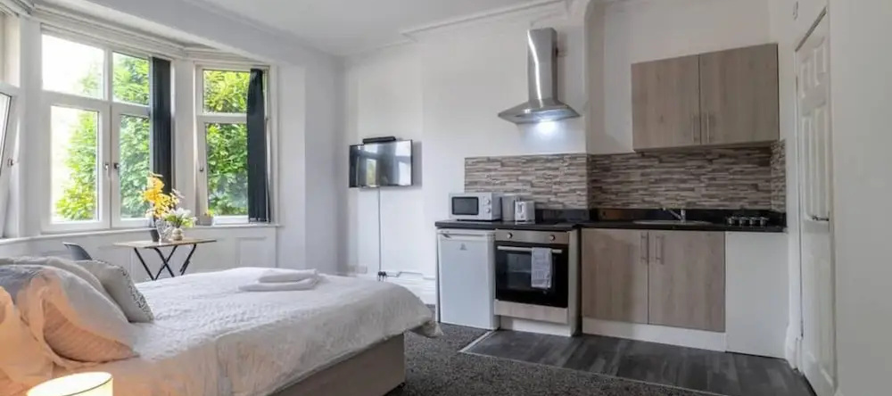 Inviting 1-Bed Studio2 In Coventry, Ковентри — фото 1