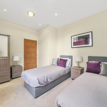Luxury 2 Bedroom Apartments with Parking, Maidenhead — photo 4