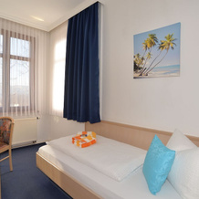 Hotel Am Hohen Schwarm, 萨尔费尔德-萨勒 — 照片 3