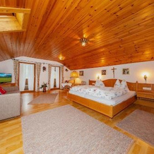 Gröbl-Alm Haus zur schönen Aussicht, Ettal — photo 5