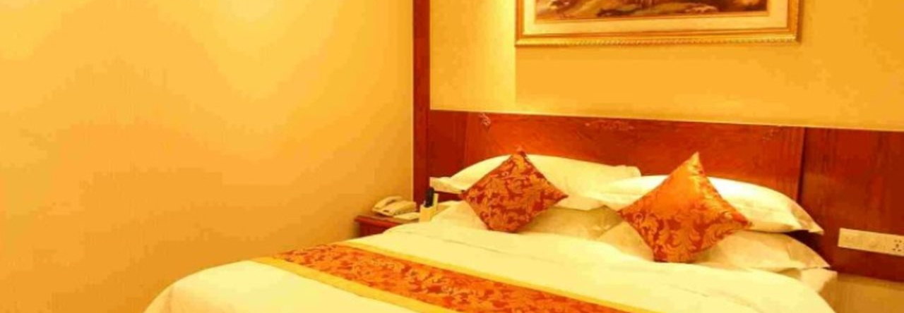 Vienna Classic Hotel Pingliang Kongtong Avenue Hotel Branch, Пинлян — фото 1