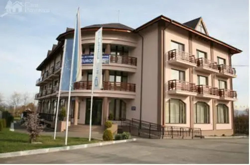Hotel Eurosind, Окна Сугатаг — фото 1