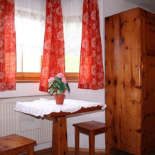 Cozy Chalet In Bruck Am Ziller With Private Terrace, Брукк им Циллер — фото 3