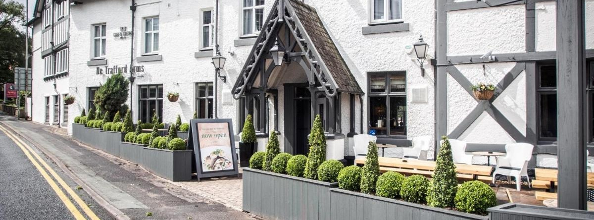 De Trafford Arms, Alderley Edge — photo 1