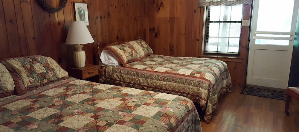Pisgah View Ranch, Candler — photo 1