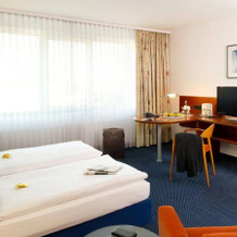 Michel Hotel Frankfurt-Airport Ruesselsheim, 吕塞尔斯海姆 — 照片 3