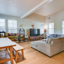 Spacious & Scenic 4Br W/ Deskspace In Hayward 4 Bedroom Home By Redawning, Хейворд — фото 2