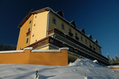 Hotel Husárik, Bytca — photo 1