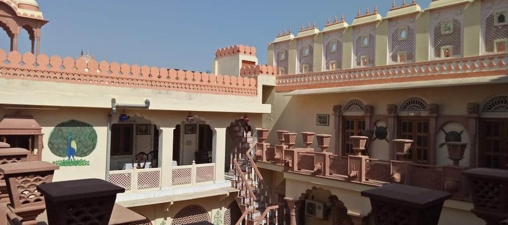 Suroth Mahal a Jaipur Riyasat, Hindaun — photo 1