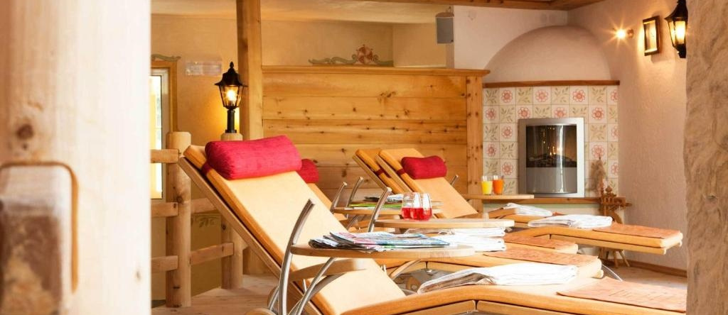 Hotel Cendevaves, Santa Cristina Valgardena — photo 1