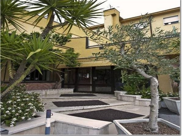 Hotel Veronese, Чериньола — фото 1
