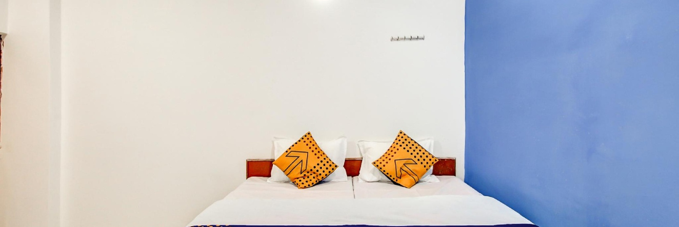 Spot On 67006 Hotel Ar Residency, Сатна — фото 1