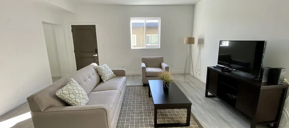 Entire Apartments Near Lax Stays, Инглвуд — фото 1
