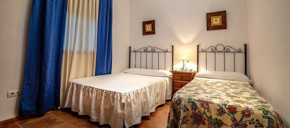 Casa Rural La Sierrezuela, 波萨达斯 — 照片 1