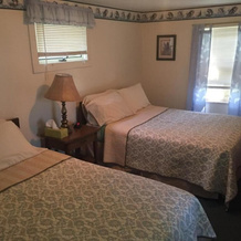 Rock Ledge Motel, Alexandria Bay — photo 2