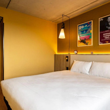 greet Hotel Reims Tinqueux, 坦克 — 照片 4
