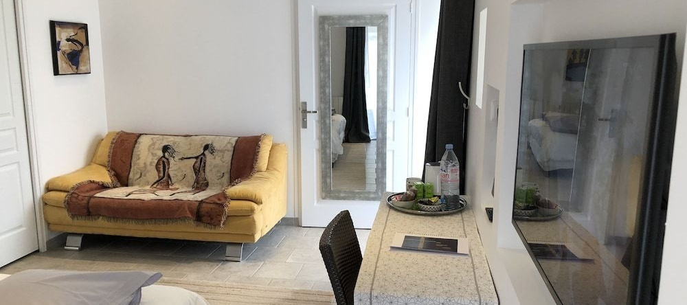 Chambre D'hôtes Pomme Cannelle - Premium, Монсо-ан-Бессен — фото 1