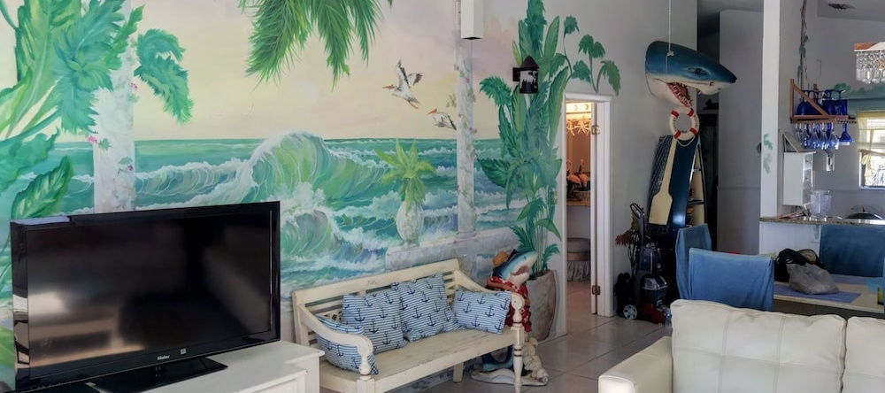 Presidential Beachfront Home, Cape Canaveral — photo 1