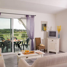 Charming apartment with dishwasher located at a golf course, 维河畔艾吉永 — 照片 4