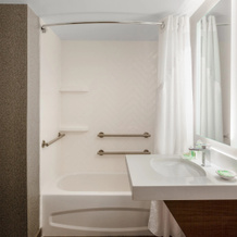 Holiday Inn La Mirada – Buena Park by IHG, 拉米拉达 — 照片 3