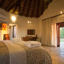 Mopane Bush Lodge, Мусина — фото 5