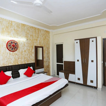 Oyo 35823 Hotel Blumango, Дейлияра — фото 4