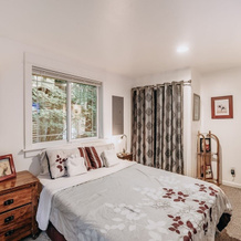 01sl - Hot Tub - Pet Friendly - Bbq - Sleeps 8 3 Bedroom Home by RedAwning, Glacier — photo 5