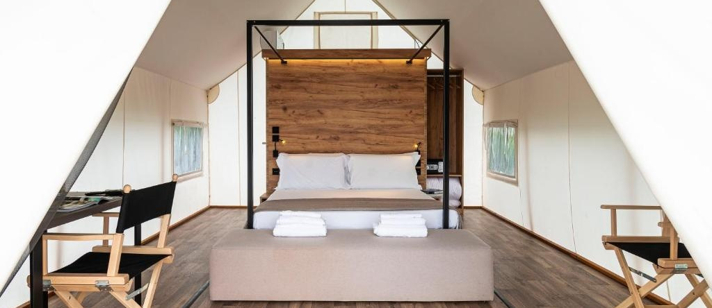 Nabi Resort Glamping & Spa, 卡斯特尔沃尔图诺 — 照片 1