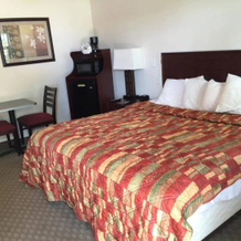 Price Pointe Inn, Уокешо — фото 3