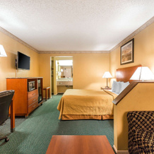 Quality Inn & Suites Camarillo - Oxnard, Camarillo — photo 5