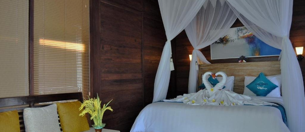 Ocean Terrace Suite and Spa Luxury, 努沙佩尼达 — 照片 1