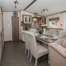 Whispering Willows 2-bed Lodge in Scarborough, Cayton — photo 5