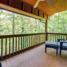 Almond Vacation Rental w/ Mountain Views!, 阿尔蒙德 — 照片 5