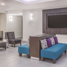 La Quinta Inn & Suites by Wyndham Bay City, Bay City — photo 3