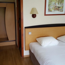 Le 2 by HOTEL AKENA LA FERTE BERNARD, 拉福尔贝纳尔 — 照片 4