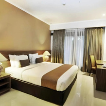 Lorin Business Resort & Spa - Solo, 苏拉卡尔塔 — 照片 3