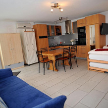 Niros Bed & Breakfast, Birsfelden — photo 2
