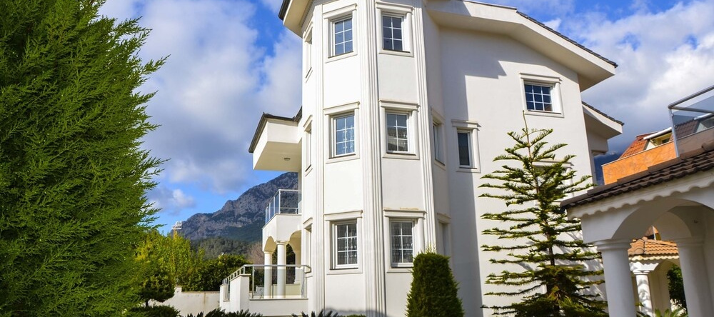 Private Villa Botanik Alanya, 塞基 — 照片 1