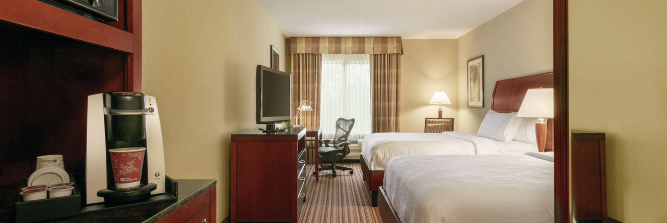 Hilton Garden Inn Fort Myers Airport/FGCU, 迈尔斯堡 — 照片 1