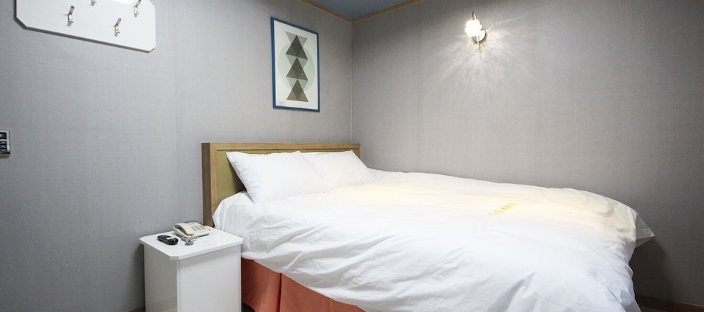 Haenam World Pension, Wando — photo 1