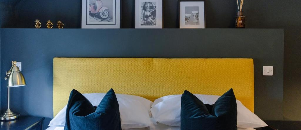 Rooms At The Exeter Arms Easton, Истон он Хилл — фото 1